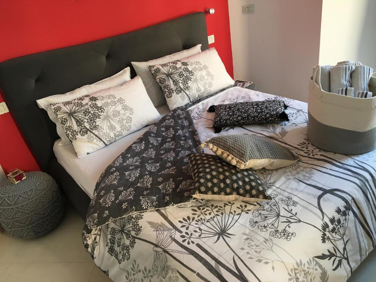 Intra Rooms Olbia Eksteriør billede